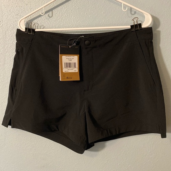 The North Face Pants - NWT The North Face Everyday Active Shorts